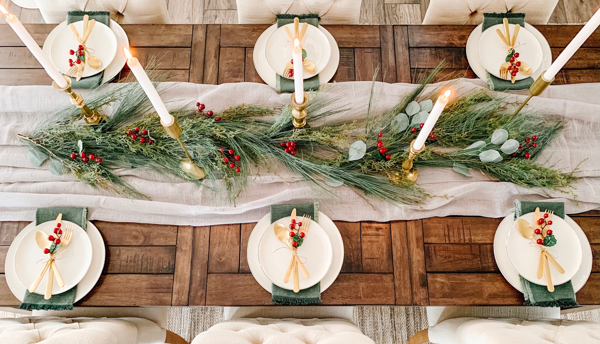Christmas Tablescape How To Design a Simple Centerpiece