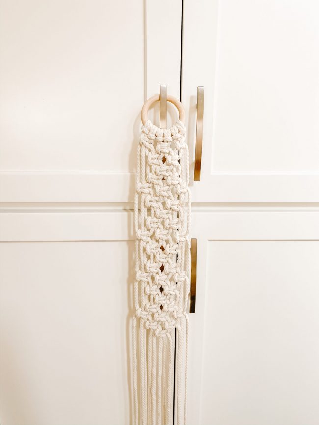 DIY Macrame Plant Hangers - Sprucing Up Mamahood