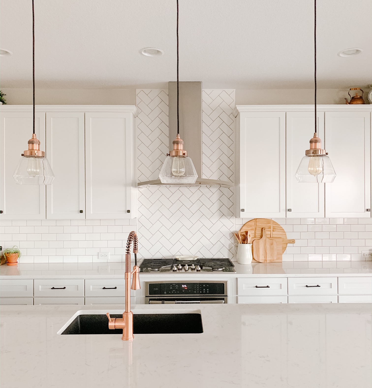 How To Customize Your Home In Three Simple Ways - Sprucing Up Mamahood