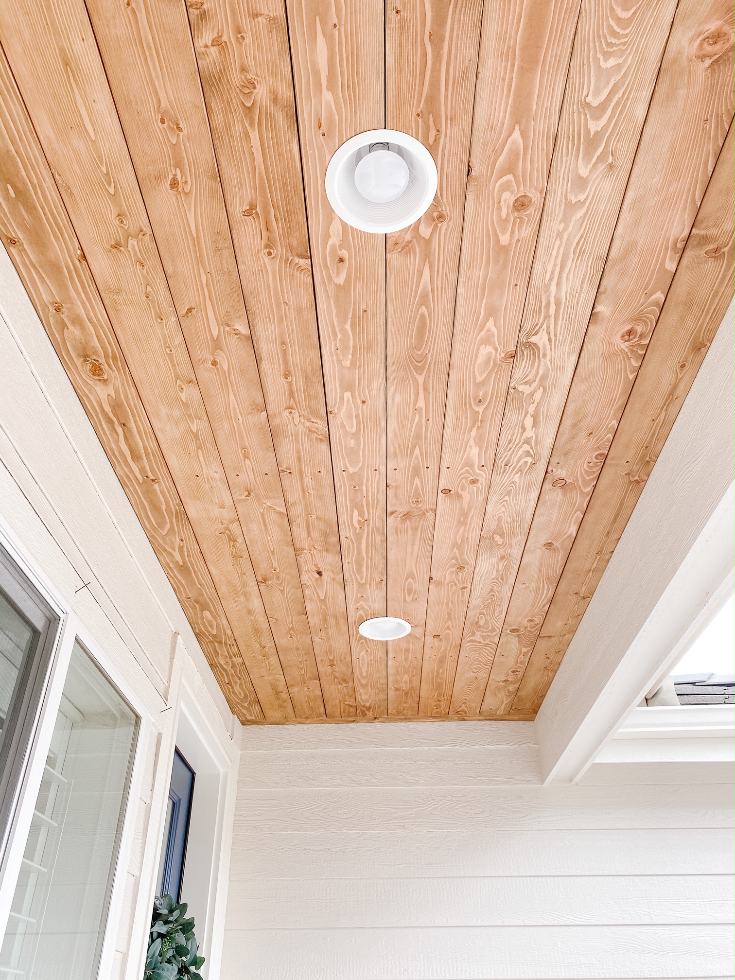 Front Porch Diy Wood Ceiling Sprucing Up Mamahood