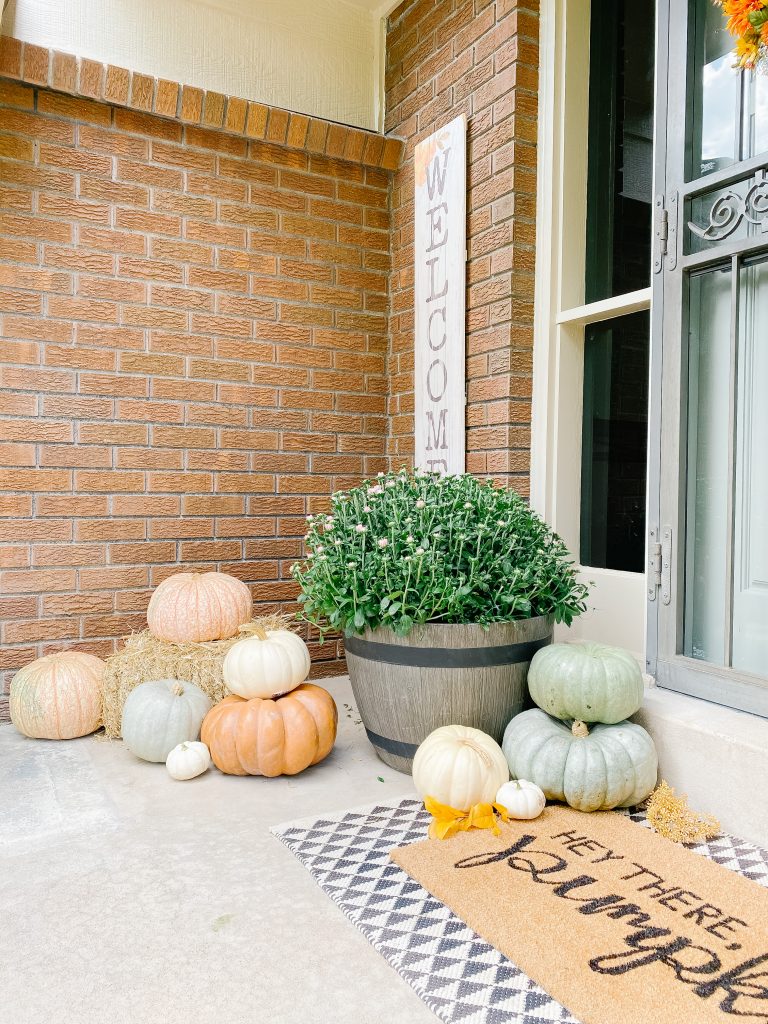 DIY Hello Fall Front Porch Rug - The Happy Scraps