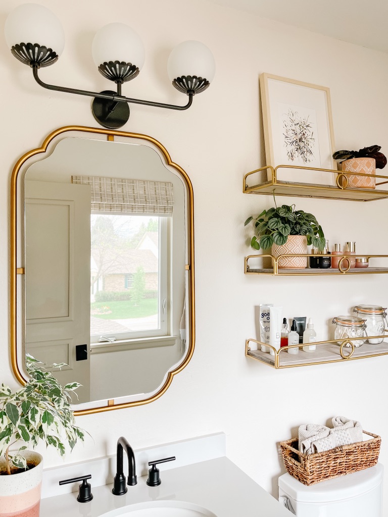 The Best Bathroom Shelves