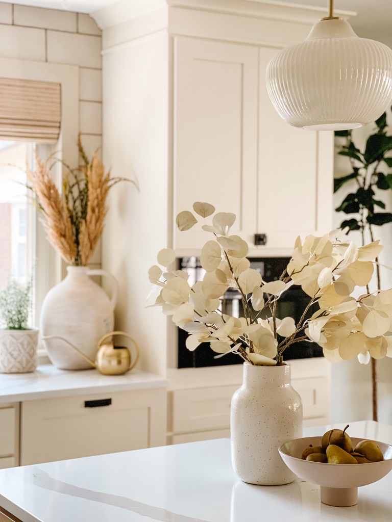 8 Easy Ways to Transition Your Home From Summer to Fall