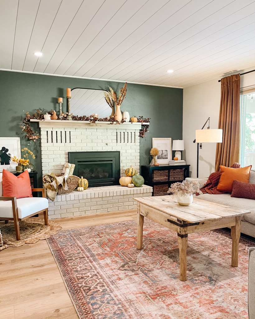 Fall Fireplace Decor Ideas