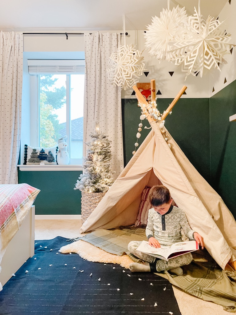 Colorful & Whimsical Christmas Kid Bedroom Decor - Sprucing Up Mamahood