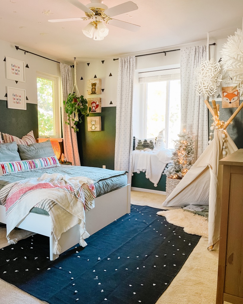 Colorful & Whimsical Christmas Kid Bedroom Decor - Sprucing Up Mamahood