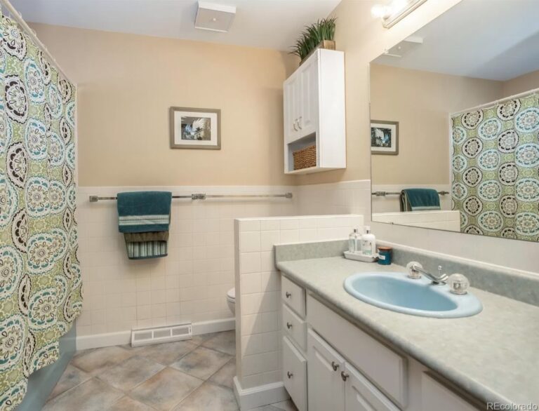 Colorful Boho 1970's Bathroom Remodel - Sprucing Up Mamahood