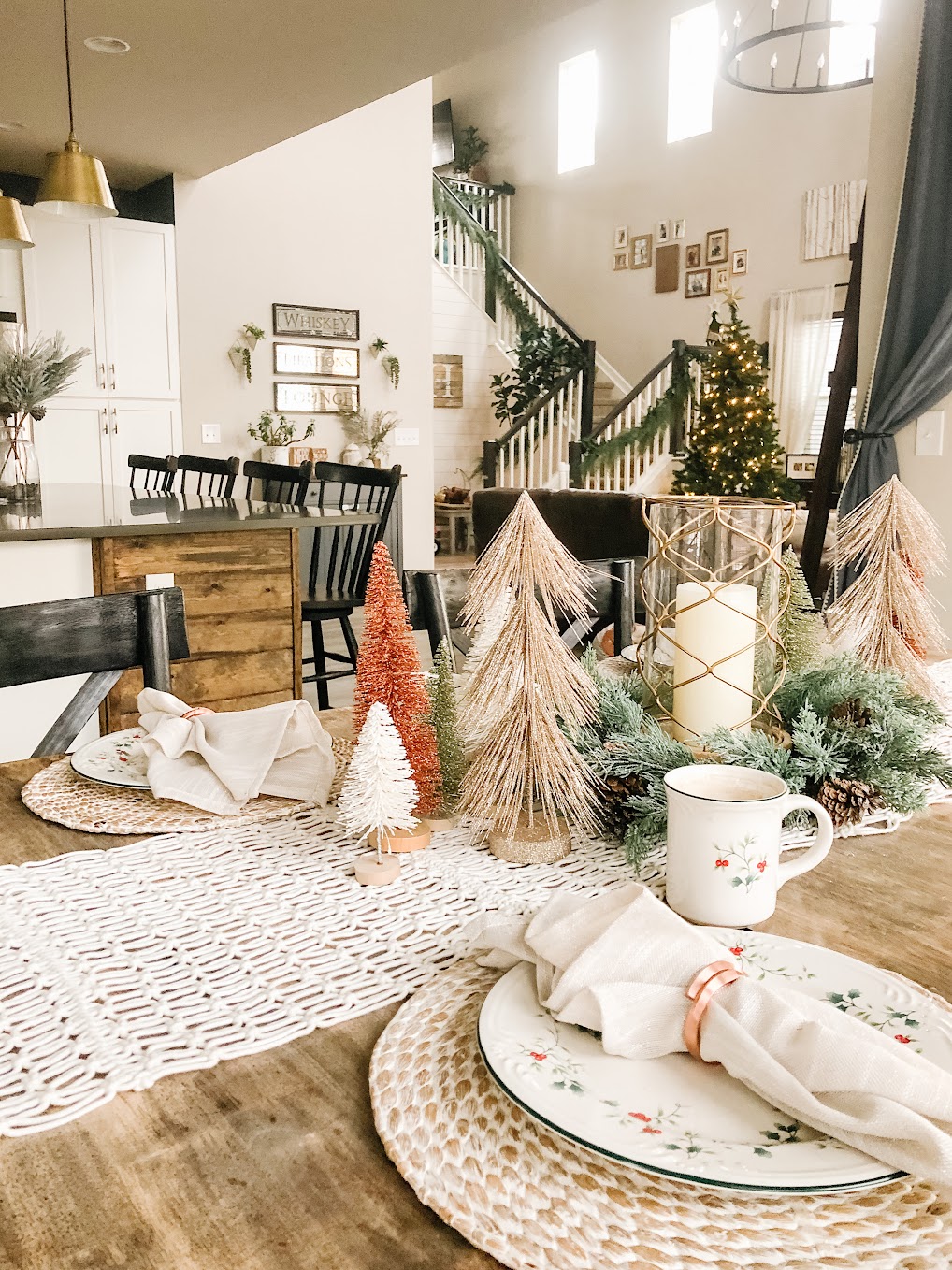 30+ Simple Christmas Decor Ideas for 2022