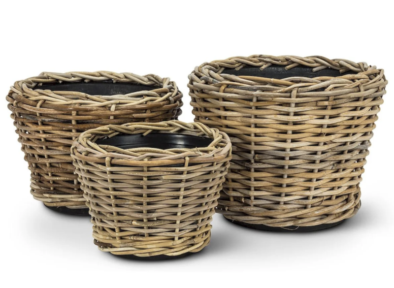 The Best Outdoor Pots and Planters for Every Yard