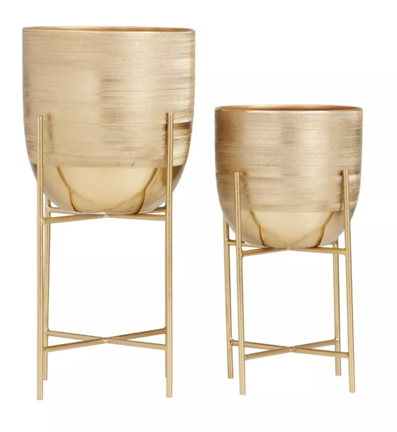 The Best Outdoor Pots and Planters for Every Yard