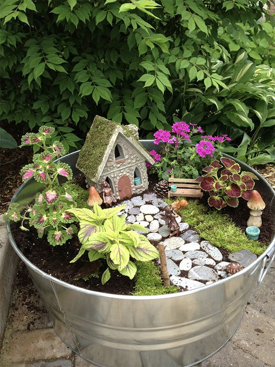 25 Garden Decor Ideas for Taking Your Yard from Drab to Fab