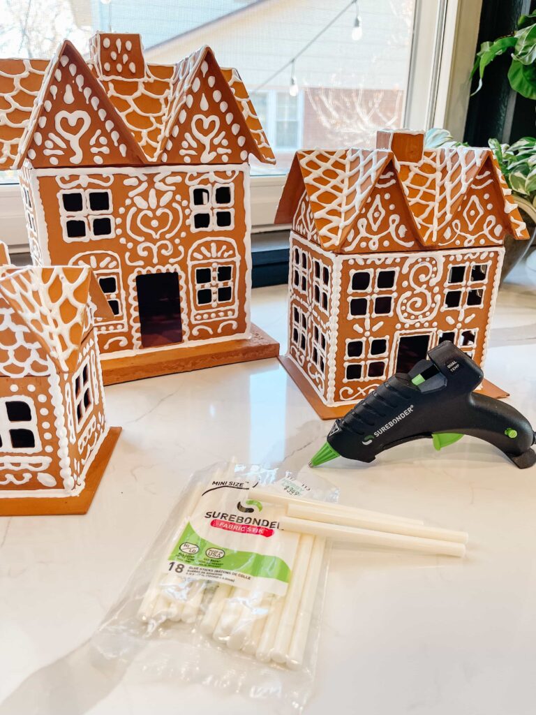 Easy DIY Gingerbread House Decor